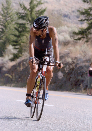 2_kev_IMCAN_06_bike